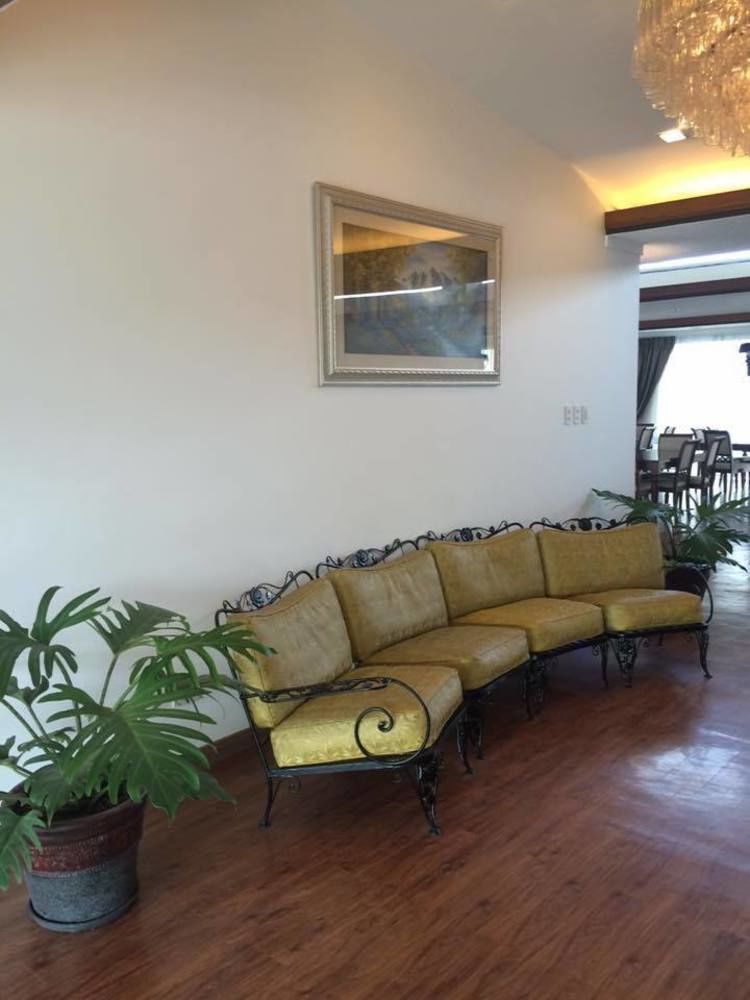 Vista Real Hotel Tagaytay City Exteriér fotografie